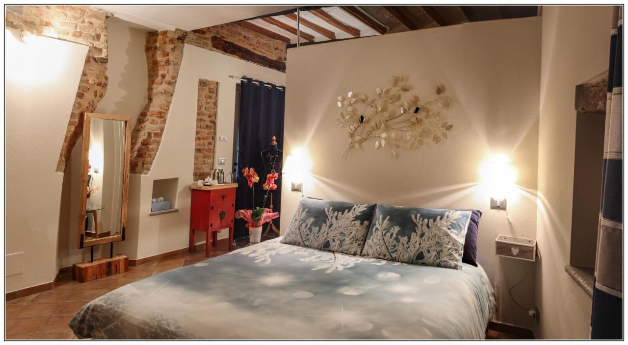 Il Giardino Sul Tetto B&B Guarene Dış mekan fotoğraf